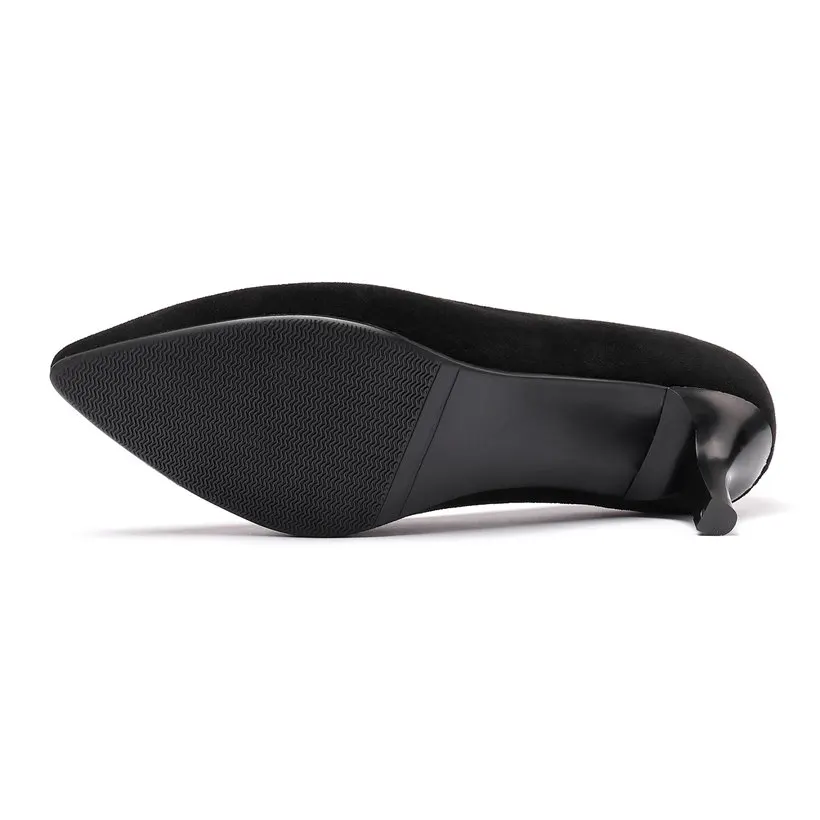 Luxury Office Lady Pumps Black Flock Pointed Toe 3.5cm Low Kitten High Spike Heel Slip-on Casual Dress Party Women Thin Stiletto
Luxury Office Lady Pumps Black Flock Pointed Toe 3.5cm Low Kitten High Spike Heel Slip-on Casual Dress Party Women Thin Stiletto
