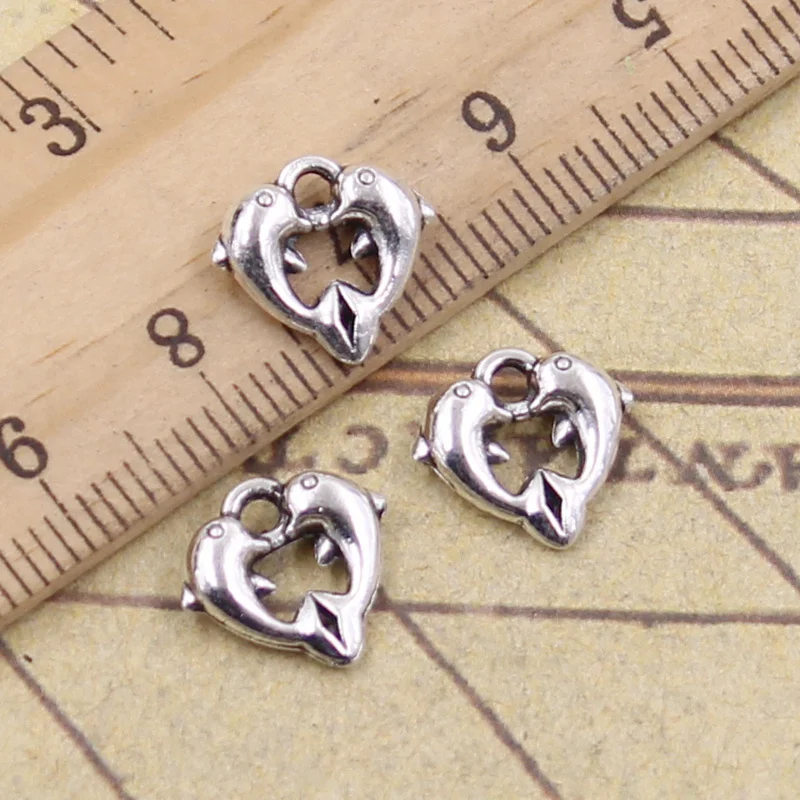 40pcs Charms Double Dolphin 11x11mm Antique Silver Color Pendants Making DIY Handmade Tibetan Finding Jewelry For Bracelet
40pcs Charms Double Dolphin 11x11mm Antique Silver Color Pendants Making DIY Handmade Tibetan Finding Jewelry For Bracelet