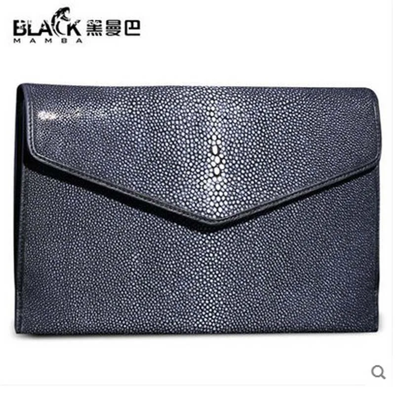 heimanba Pearl fish leather handbag genuine leather business large capacity hand in hand holding pearl fish leather handbag
heimanba Pearl fish leather handbag genuine leather business large capacity hand in hand holding pearl fish leather handbag