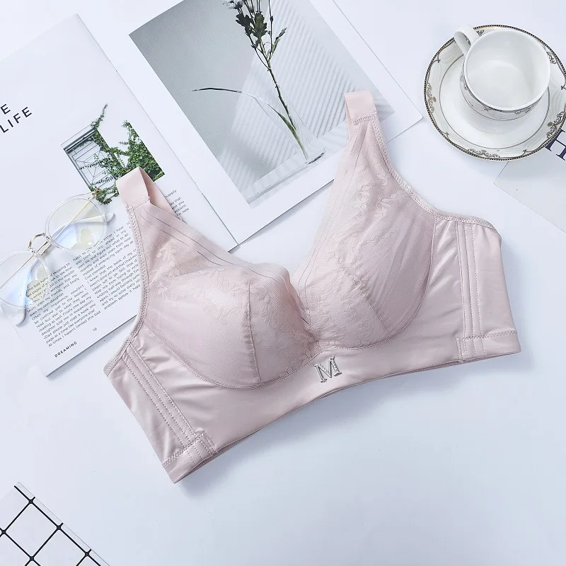 New girl underwear vest-style student bra sexy no steel ring gathered close to the breast bra pink comfortable cute underwear
New girl underwear vest-style student bra sexy no steel ring gathered close to the breast bra pink comfortable cute underwear