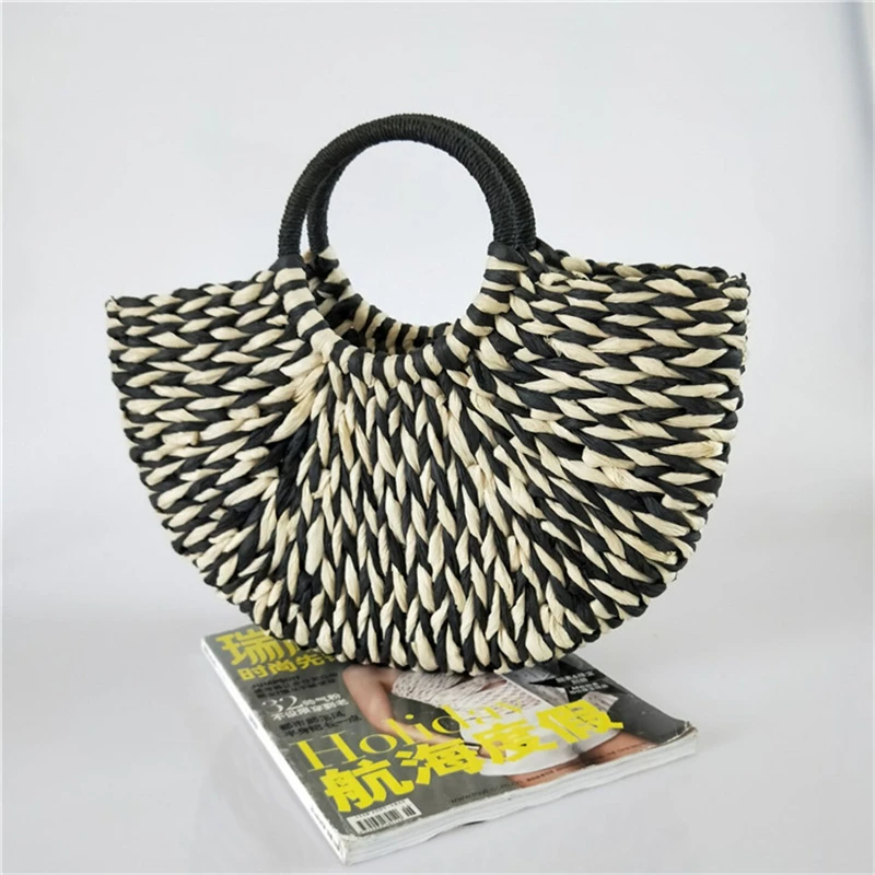 Designer Women Straw Handbags Large Capacity Half Moon Summer Ladies Shoulder Bag High Quality Fashion Female Tote Beach Bags
Designer Women Straw Handbags Large Capacity Half Moon Summer Ladies Shoulder Bag High Quality Fashion Female Tote Beach Bags