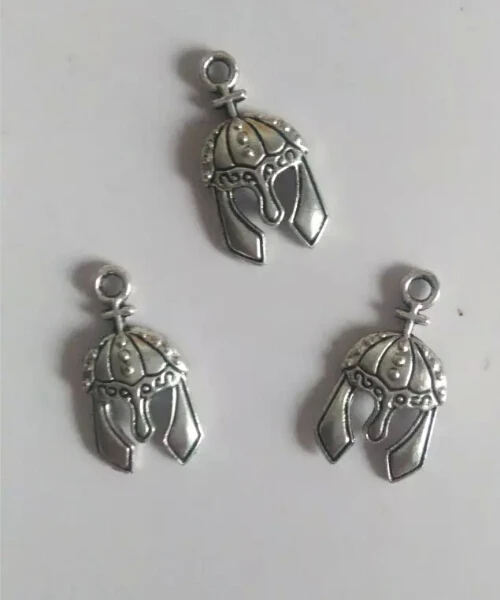 Wholesale 50pcs Fashion Game helmet charm Small pendants Necklace And bracelets DIY Jewelry Accessories C66
Wholesale 50pcs Fashion Game helmet charm Small pendants Necklace And bracelets DIY Jewelry Accessories C66