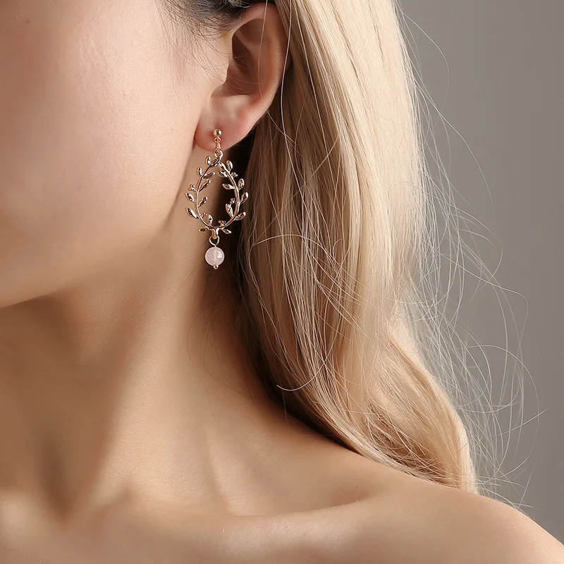 8Seasons Fashion Women Long Dangle Earrings Geometric Plant Leaves Hollow Out Gold/Silver Color Elegant Drop Earrings Jewelry
8Seasons Fashion Women Long Dangle Earrings Geometric Plant Leaves Hollow Out Gold/Silver Color Elegant Drop Earrings Jewelry