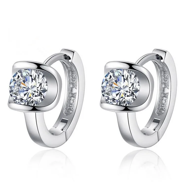 New arrival high quality fashion shiny zircon 925 sterling silver ladies`stud earrings women jewelry drop shipping gift
New arrival high quality fashion shiny zircon 925 sterling silver ladies`stud earrings women jewelry drop shipping gift