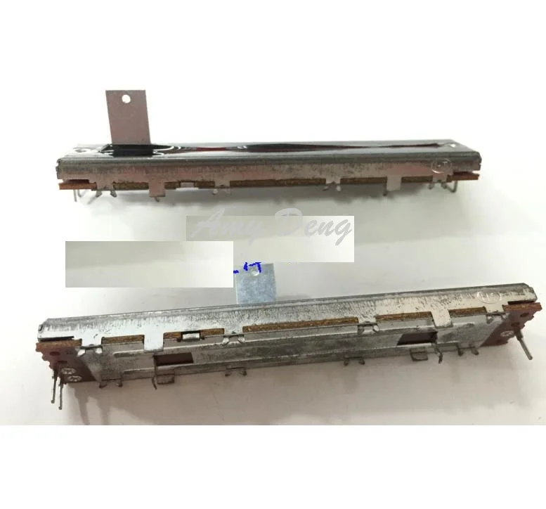 20pcs/lot Taiwan 8.8 cm potentiometer single axis B50K 12MM long slide mixer potentiometer
20pcs/lot Taiwan 8.8 cm potentiometer single axis B50K 12MM long slide mixer potentiometer