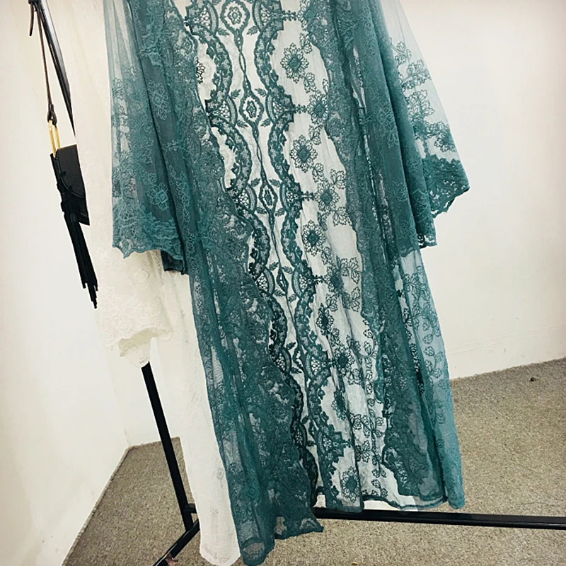 2019 Runway Women Designer Cardigans Elegant Embroidery Open Stitch Floral Long Cardigans Sexy Hollow Out Lace Female Cardigans
2019 Runway Women Designer Cardigans Elegant Embroidery Open Stitch Floral Long Cardigans Sexy Hollow Out Lace Female Cardigans