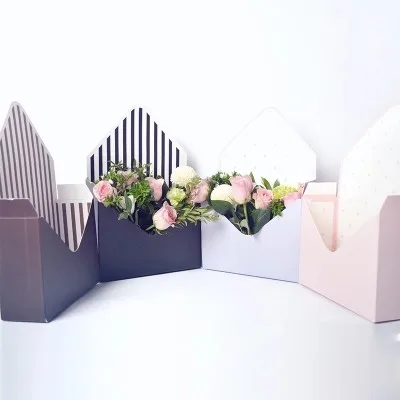 5PCS 23.5cm x 8cm x 17cm Mini Creative Envelope Fold Flower Box Flowers Box Material Rose Decoration Gift Box Flower Making Hand
5PCS 23.5cm x 8cm x 17cm Mini Creative Envelope Fold Flower Box Flowers Box Material Rose Decoration Gift Box Flower Making Hand