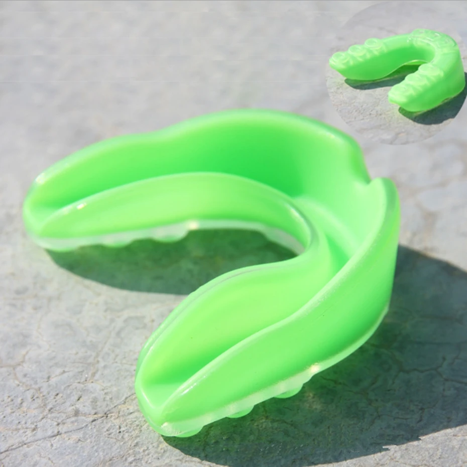 YINGTOUMAN 10pcs/lot Boxing Mouth Guard Silicone Mouthguard Gum Shield Football Basketball Martial Sport Safety Teeth Protector
YINGTOUMAN 10pcs/lot Boxing Mouth Guard Silicone Mouthguard Gum Shield Football Basketball Martial Sport Safety Teeth Protector