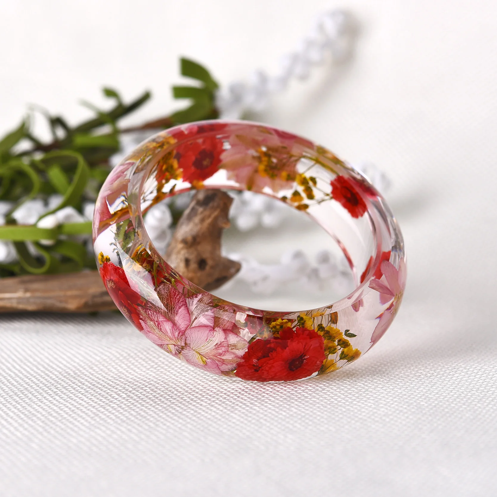 2019 New Dried Flower Resin Bracelet Bangle Real Flower Inside of Bangle Jewelry Best Gifts for Women and Friends
2019 New Dried Flower Resin Bracelet Bangle Real Flower Inside of Bangle Jewelry Best Gifts for Women and Friends