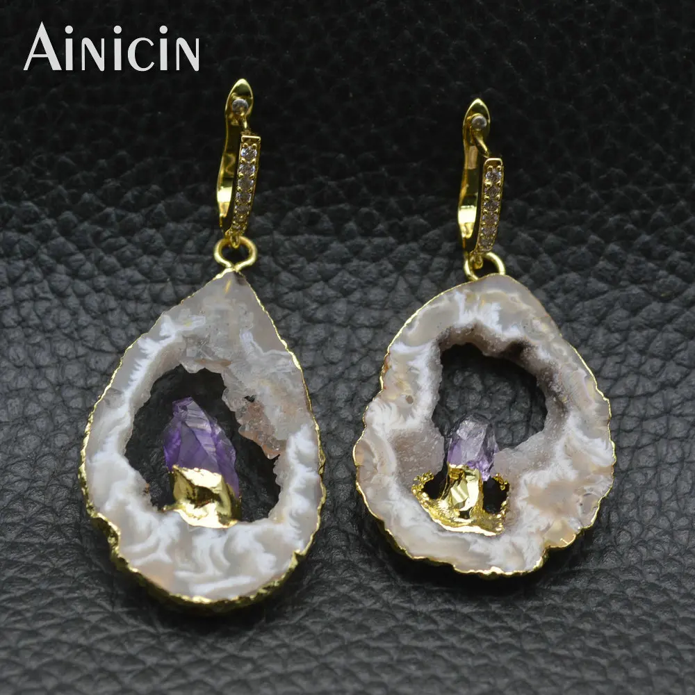 Женские Висячие серьги Drusy, с фиолетовым кристаллом, инкрустированные золотом, стразы с кубическим цирконием, вечерние ювелирные украшения
Женские Висячие серьги Drusy, с фиолетовым кристаллом, инкрустированные золотом, стразы с кубическим цирконием, вечерние ювелирные украшения