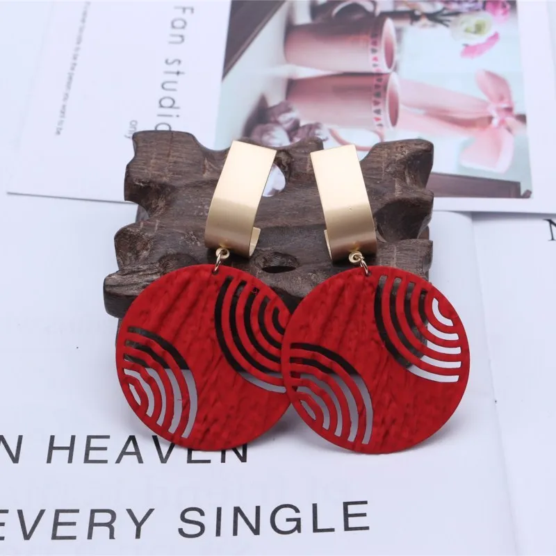 Brand Metal Elegant Drop Earring Woman 2019 New Vintage Gold Color Cheap korean Statement Earrings Accessories brincos
Brand Metal Elegant Drop Earring Woman 2019 New Vintage Gold Color Cheap korean Statement Earrings Accessories brincos