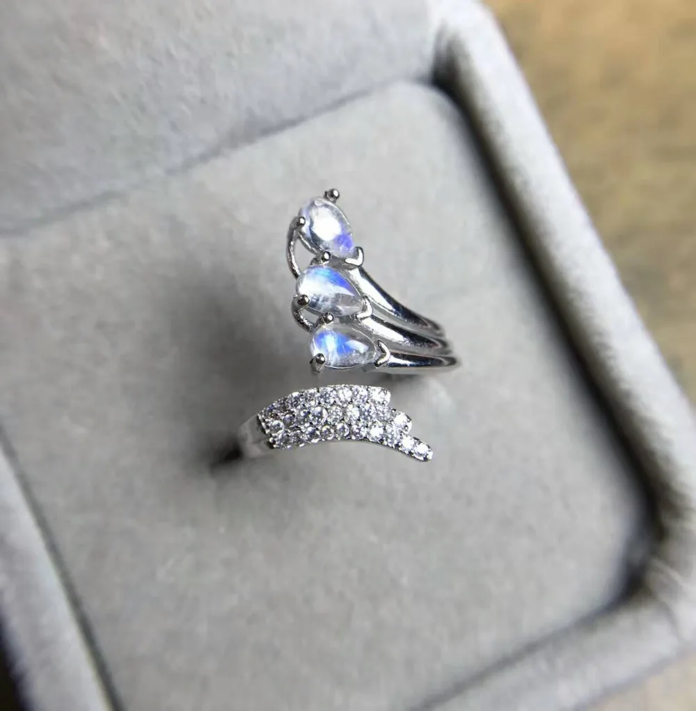 Natural blue moonstone Ring Natural gemstone Adjustable Ring 925 sterling silver trendy elegant Angel wing women's party Jewelry
Natural blue moonstone Ring Natural gemstone Adjustable Ring 925 sterling silver trendy elegant Angel wing women's party Jewelry