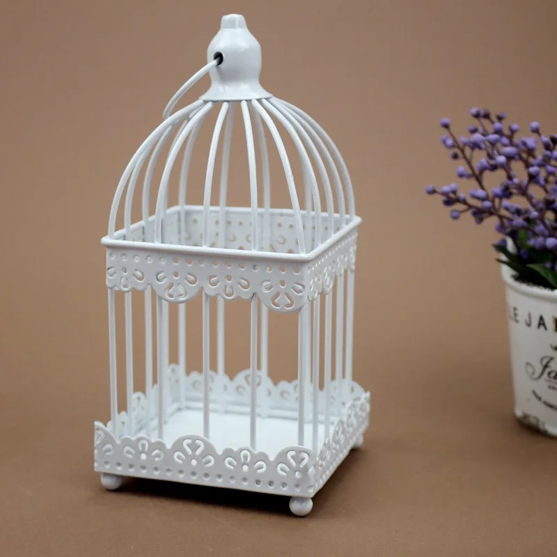 PINNY Romantic European Iron Candle Stand Metal Candlestick Moroccan Lanterns Vintage Metal Crafts Nordic Candle Holder
PINNY Romantic European Iron Candle Stand Metal Candlestick Moroccan Lanterns Vintage Metal Crafts Nordic Candle Holder