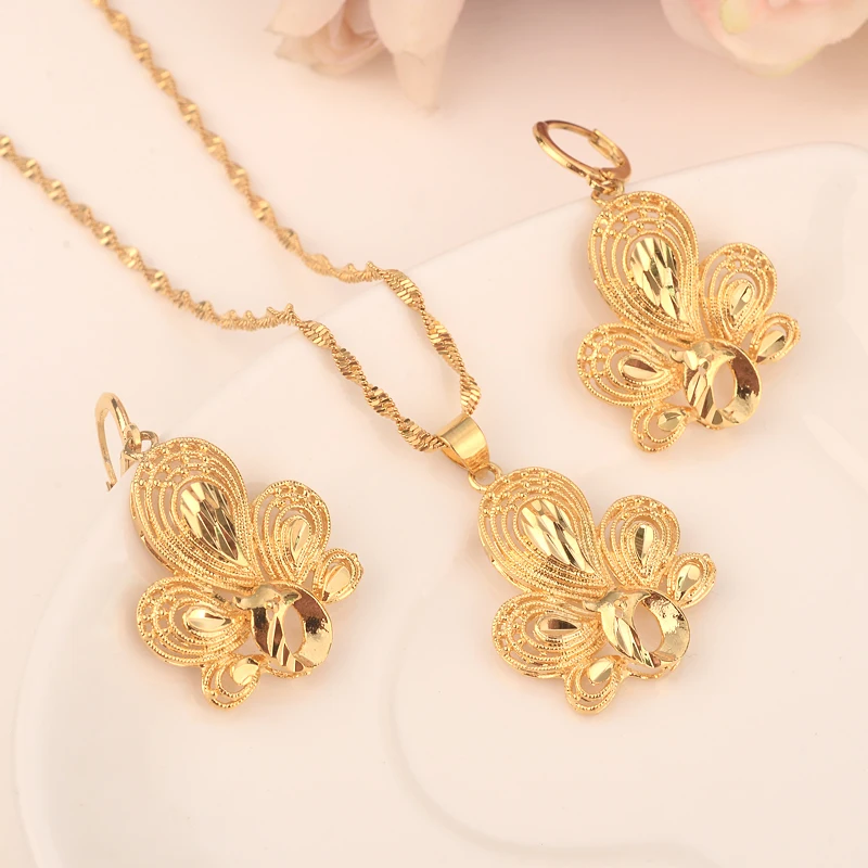 Amazing african jewelry set chain women Nigerian wedding gold peacock necklace/ earring Indian jewelry sets drop shipping gift
Amazing african jewelry set chain women Nigerian wedding gold peacock necklace/ earring Indian jewelry sets drop shipping gift