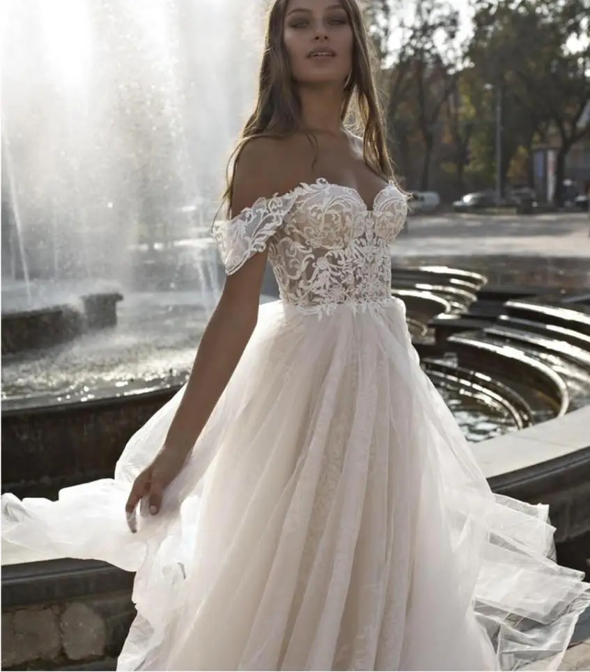 High quality A Line Wedding Dress Sweetheart Lace Tulle vestido de noiva Custom made Off the Shoulder robe de mariee
High quality A Line Wedding Dress Sweetheart Lace Tulle vestido de noiva Custom made Off the Shoulder robe de mariee