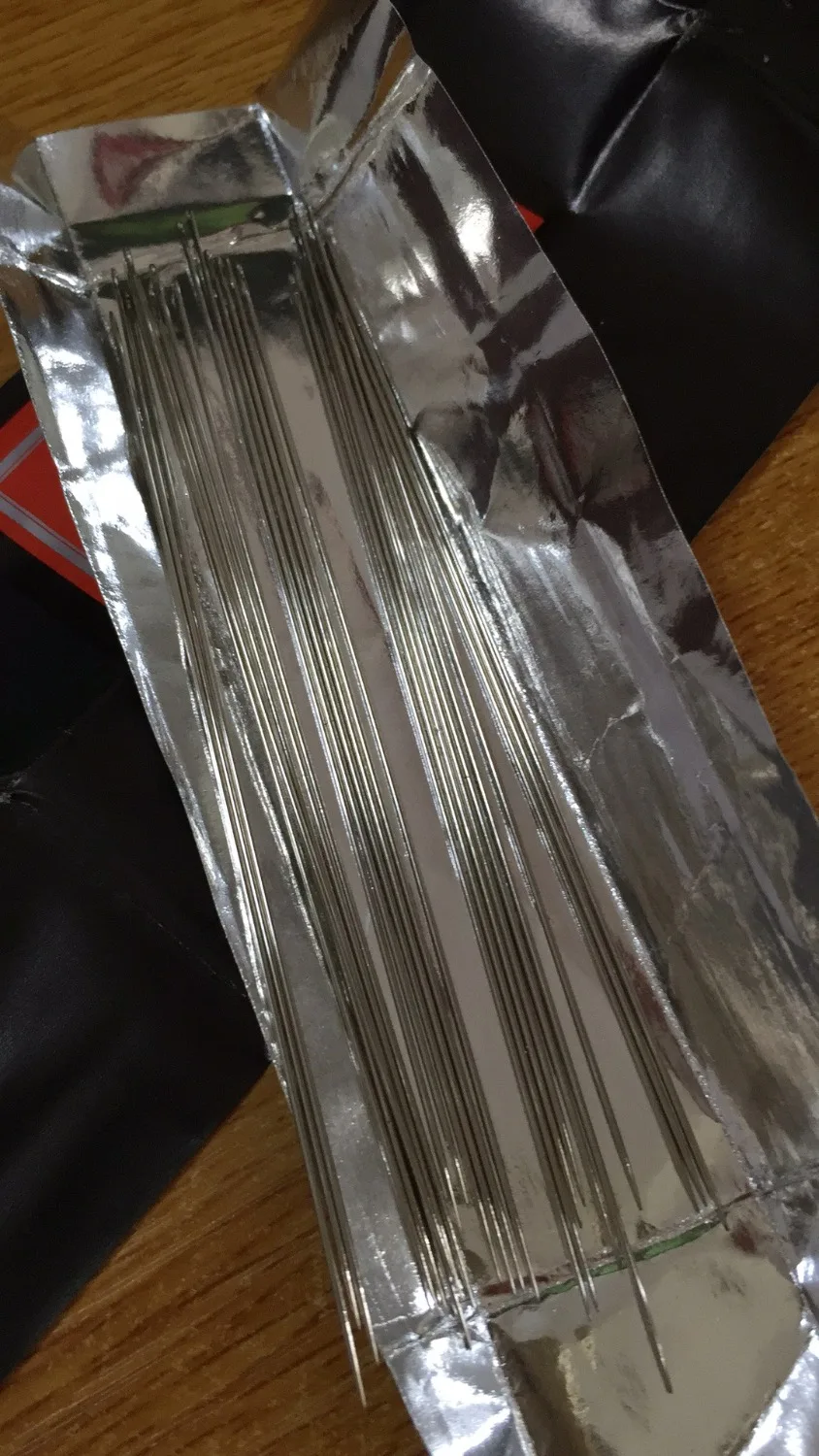 75,90,100mm lengthened hand sewing silver head steel long needles for patchwork quilt sewing tools diy sewing accessories1370
75,90,100mm lengthened hand sewing silver head steel long needles for patchwork quilt sewing tools diy sewing accessories1370