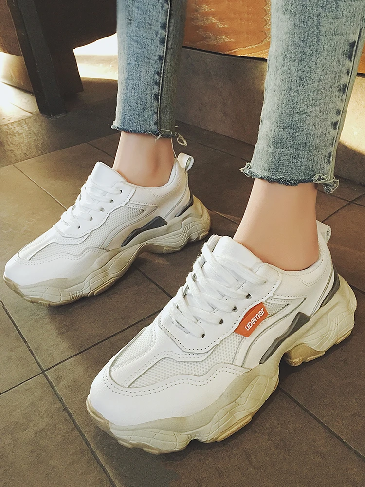 2019 new running shoes female Korean version of Harajuku wild old shoes casual breathable women's shoes
2019 new running shoes female Korean version of Harajuku wild old shoes casual breathable women's shoes