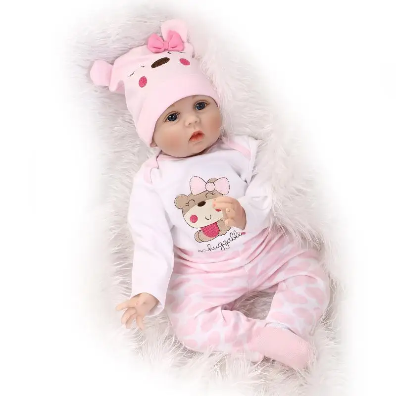 22"/55cm New Reborn Baby Doll Silicone Simulation Lifelike Reborn Doll Fashion Doll Playmates Kids Christmas Birthday Gifts
22"/55cm New Reborn Baby Doll Silicone Simulation Lifelike Reborn Doll Fashion Doll Playmates Kids Christmas Birthday Gifts