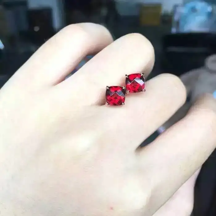 natural red garnet stone earrings 925 silver Natural gemstone earring women elegant fine Earrings for engagement
natural red garnet stone earrings 925 silver Natural gemstone earring women elegant fine Earrings for engagement