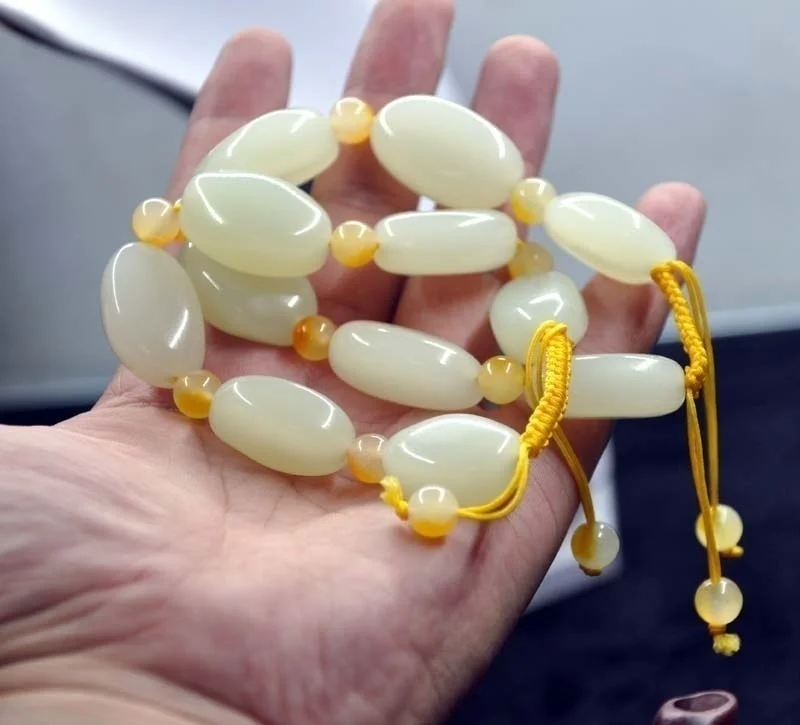XinjianHetian Baiyu Seed Material Bracelet Hetian Jade Original Hand Strings and Tian Qing White Jade Stone Bracelet Men and
XinjianHetian Baiyu Seed Material Bracelet Hetian Jade Original Hand Strings and Tian Qing White Jade Stone Bracelet Men and