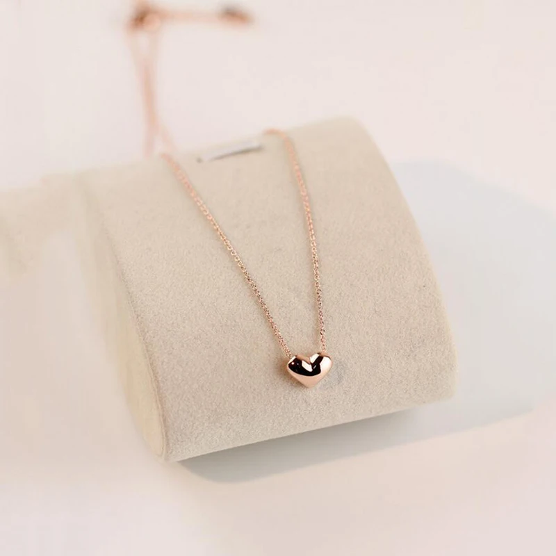 2017 Cute Minimalist Tiny LOVE Heart Shaped Short Pendant Necklace For Women Fashion Jewelry Collier Chain Clavicle Necklace
2017 Cute Minimalist Tiny LOVE Heart Shaped Short Pendant Necklace For Women Fashion Jewelry Collier Chain Clavicle Necklace
