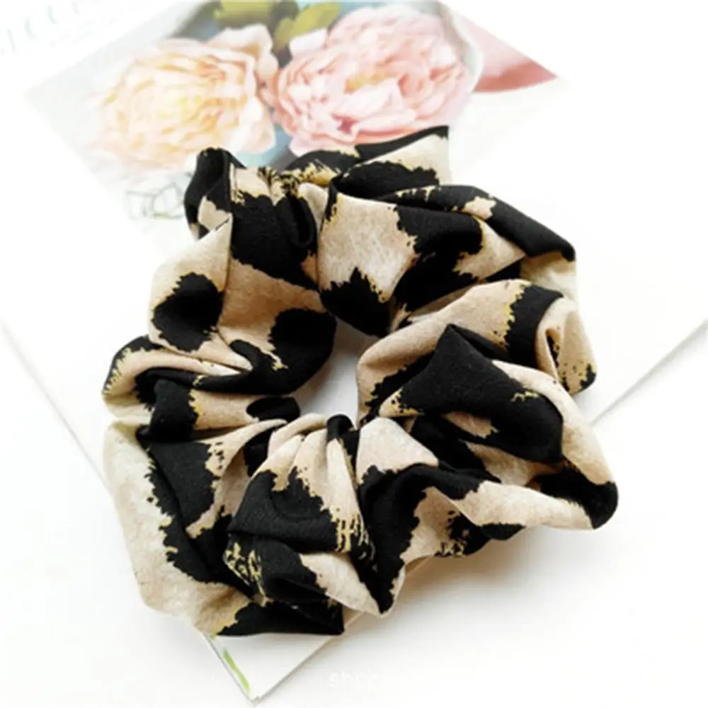 2019 NEW Ladies Elegant Stretch Hair Band women hair Rope Hair Band Rubber Band Headband Hair Accessories
2019 NEW Ladies Elegant Stretch Hair Band women hair Rope Hair Band Rubber Band Headband Hair Accessories