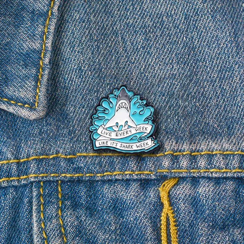 New trend LIVE EVERY WEEK blue whale brooch creative protection animal fashion brooch holiday small gift brooch jewelry
New trend LIVE EVERY WEEK blue whale brooch creative protection animal fashion brooch holiday small gift brooch jewelry