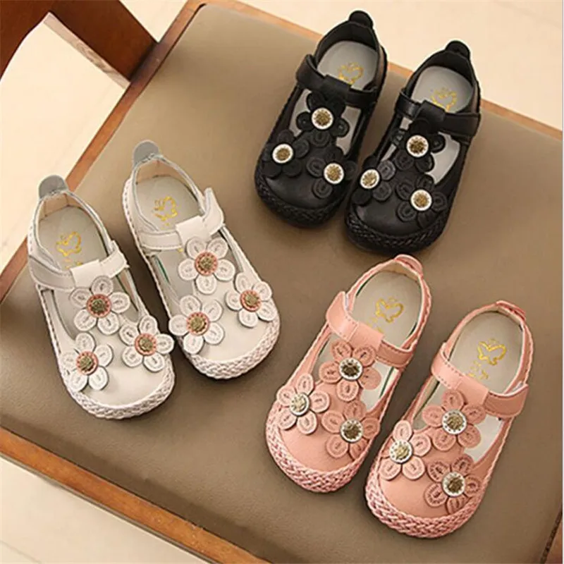 1-6 year Leather Girls Shoes Pretty Flowers Party Shoes For Baby Princess Shoes for Kids Children Flats Dress Shoe White Sandal
1-6 year Leather Girls Shoes Pretty Flowers Party Shoes For Baby Princess Shoes for Kids Children Flats Dress Shoe White Sandal