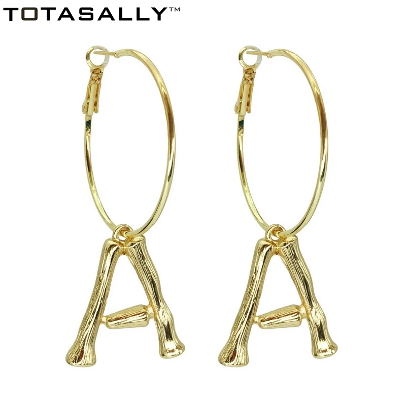 TOTASALLY Fashion Golden Alloy A-Z 26 Bamboo Initail Hoop Earrings Alphabet Ear Hoop pendientes iniciales Letter Earrings
TOTASALLY Fashion Golden Alloy A-Z 26 Bamboo Initail Hoop Earrings Alphabet Ear Hoop pendientes iniciales Letter Earrings