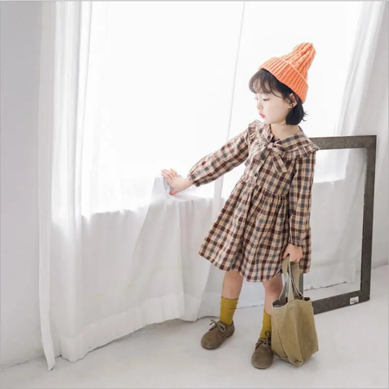 2018 Autum Fashion Cute baby girl dresses Autumn retro college wind doll collar long sleeve kids plaid girls korean style dress
2018 Autum Fashion Cute baby girl dresses Autumn retro college wind doll collar long sleeve kids plaid girls korean style dress