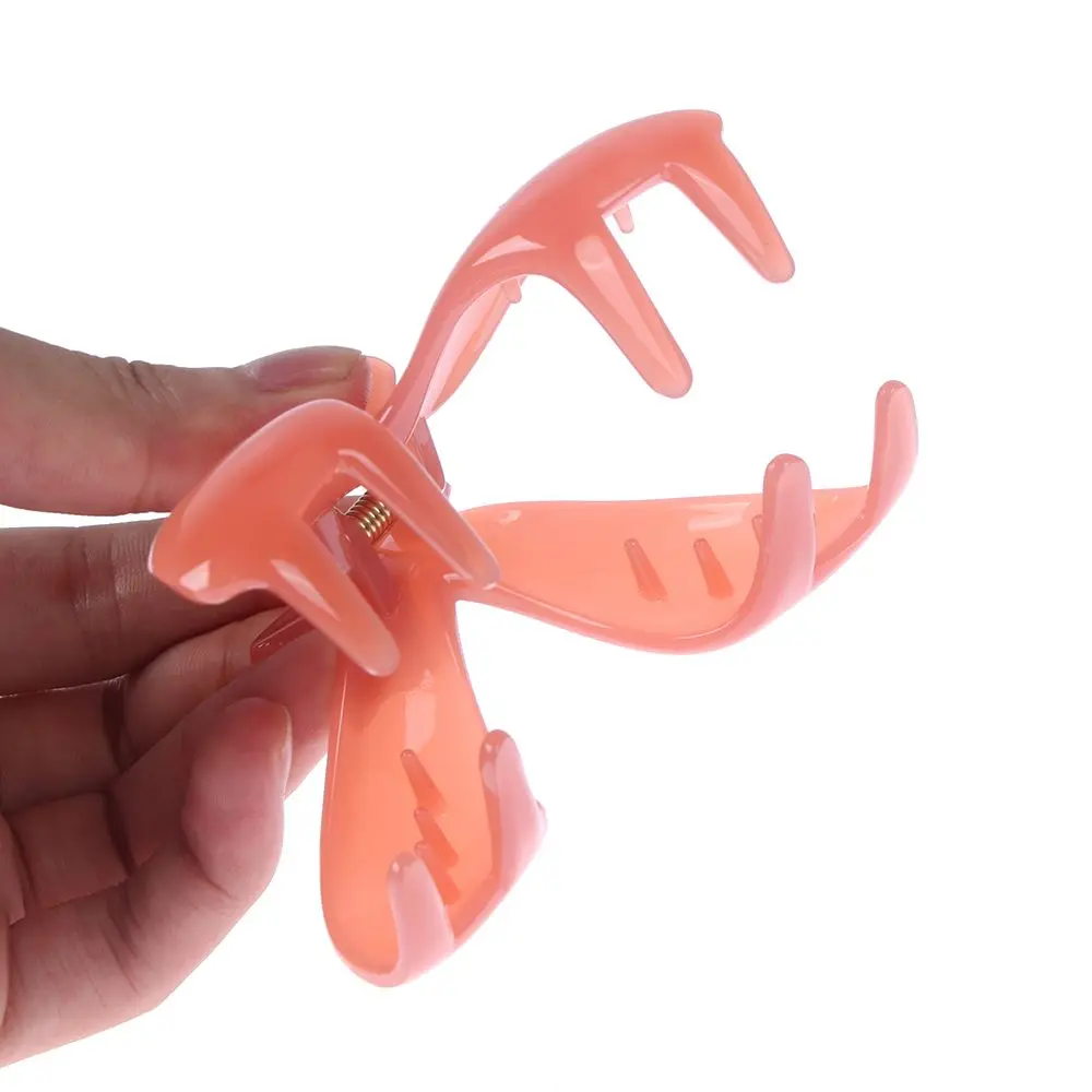 1pc Hair Claw Clips Crab For Women Girls Plastic Large Ponytail Clamp Pure Color Hairpin Claws Clamp Headwear Hair Accessories
1pc Hair Claw Clips Crab For Women Girls Plastic Large Ponytail Clamp Pure Color Hairpin Claws Clamp Headwear Hair Accessories