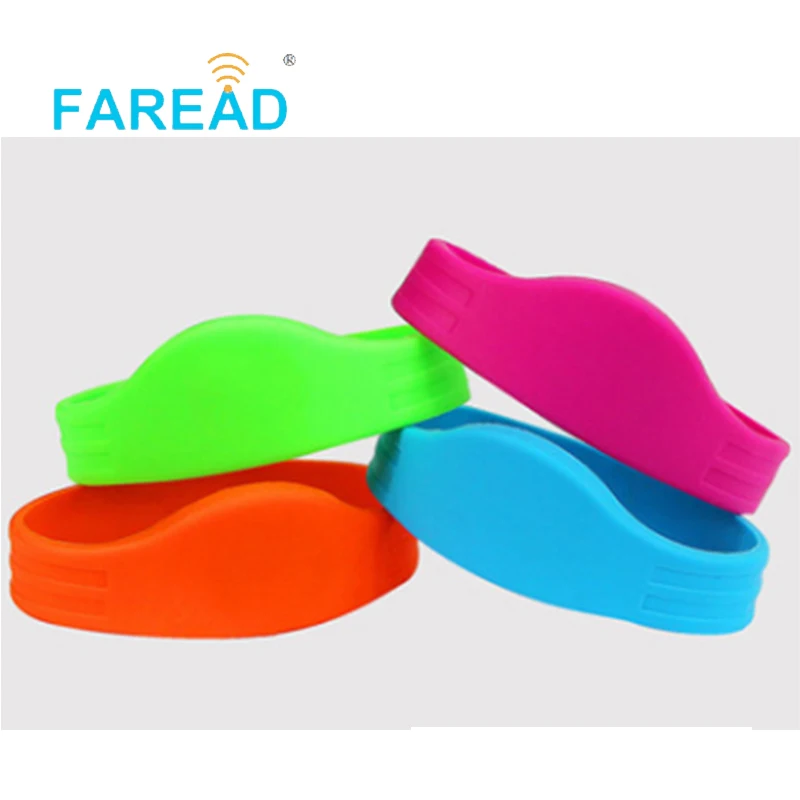 Free shipping x100pcs RFID Wrist band 915MHz frequency UHF Alien H3 chip silicone bracelet
Free shipping x100pcs RFID Wrist band 915MHz frequency UHF Alien H3 chip silicone bracelet