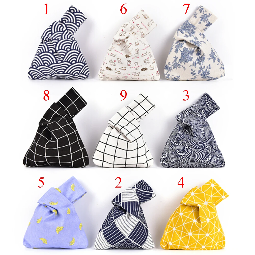 Japanese Style Wind Simple Knot Wrist Bag Grid Wave Flower Handmade Square Bag Mobile Phone Key Small Bag
Japanese Style Wind Simple Knot Wrist Bag Grid Wave Flower Handmade Square Bag Mobile Phone Key Small Bag