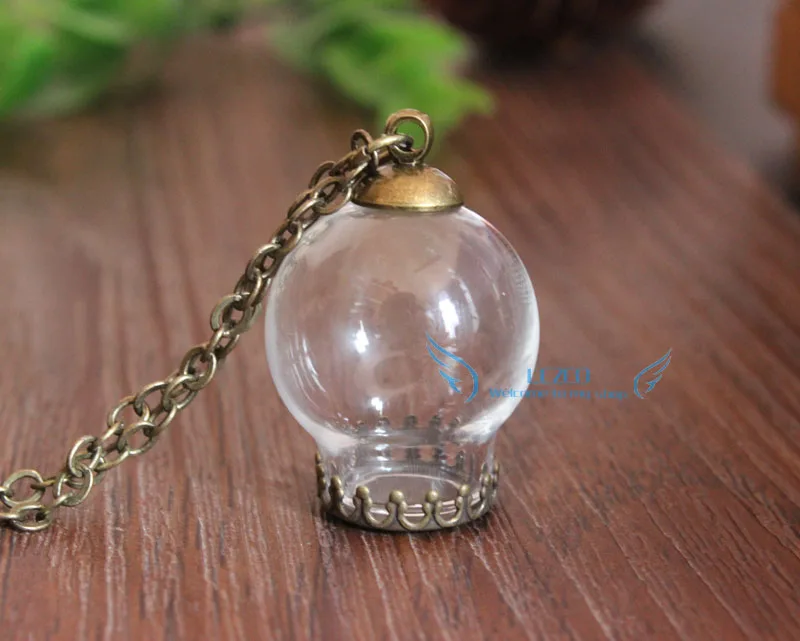 free shipping!! 10sets antique bronze color setting base with 20x12mm glass cover pendant with 8mm cap
free shipping!! 10sets antique bronze color setting base with 20x12mm glass cover pendant with 8mm cap
