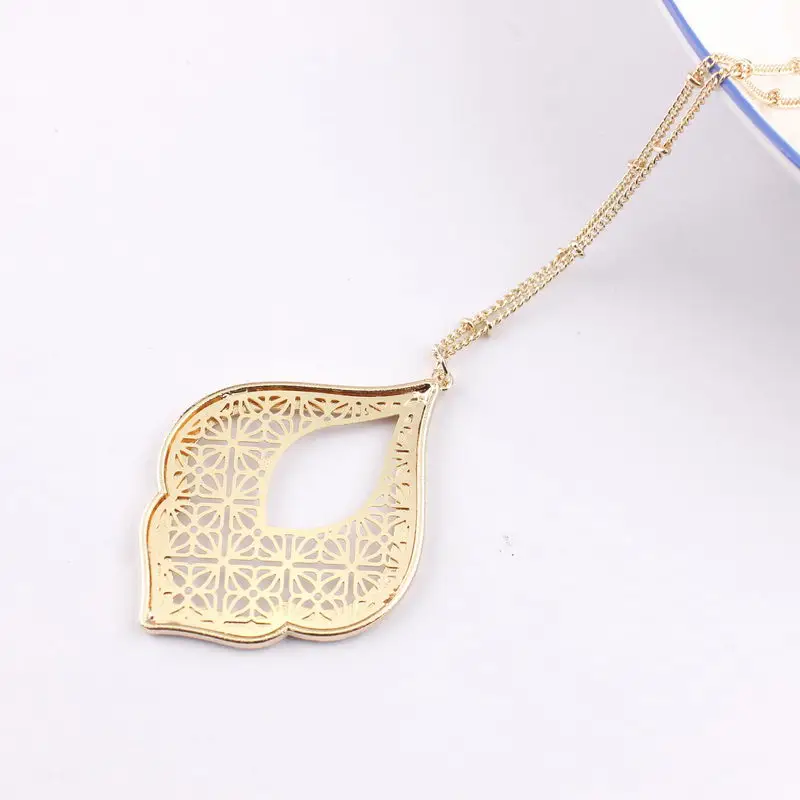 2019 Fashion Hollow Flower Teardrop Charm Pendant Long Necklace For Women Statement Necklaces Ethnic Jewelry Christmas Gift
2019 Fashion Hollow Flower Teardrop Charm Pendant Long Necklace For Women Statement Necklaces Ethnic Jewelry Christmas Gift