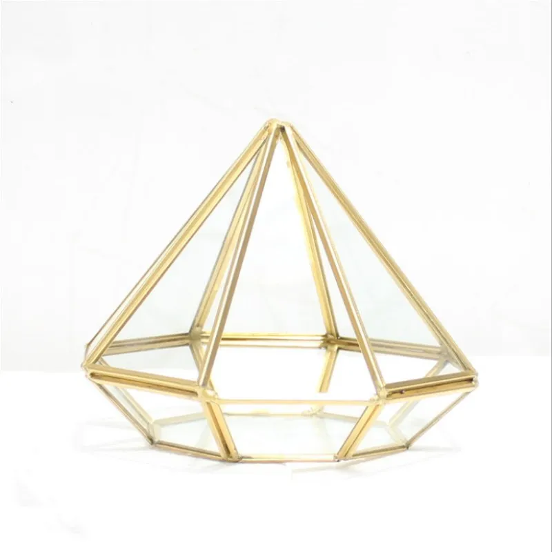 Copper Eight-sided Diamond-shaped Geometric Jewelry Box Glass Flower Room Golden Heart Shaped Glass Tray Jewelry Plate
Copper Eight-sided Diamond-shaped Geometric Jewelry Box Glass Flower Room Golden Heart Shaped Glass Tray Jewelry Plate