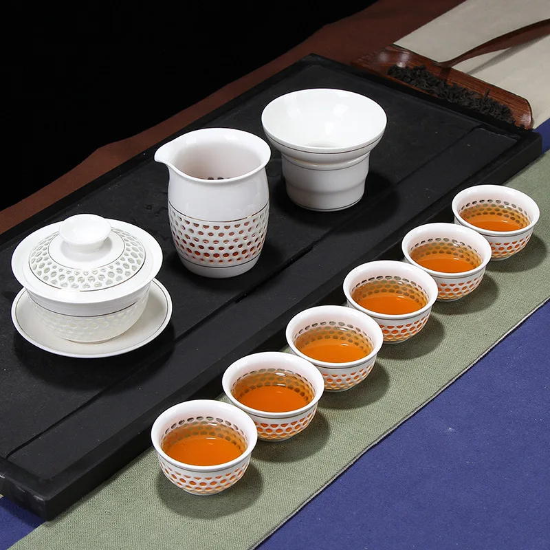 Factory direct sales of honeycomb gold wire cover bowl (large) Kung Fu tea set gift box wholesale customization
Factory direct sales of honeycomb gold wire cover bowl (large) Kung Fu tea set gift box wholesale customization