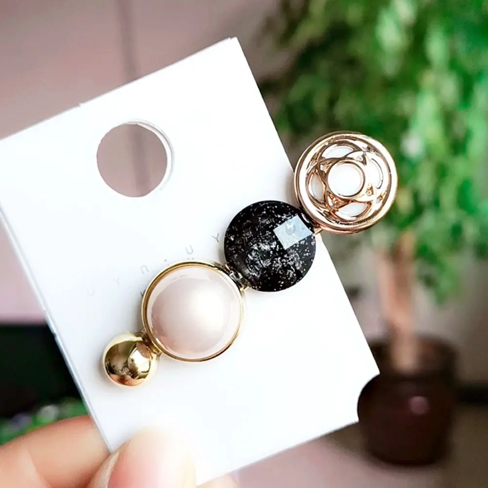 Korea Fashion Metal Hairpins Imitiation Pearl Colorful Beads Hair Clips for Women Crystal Vintage Hair Accessories drop shipping
Korea Fashion Metal Hairpins Imitiation Pearl Colorful Beads Hair Clips for Women Crystal Vintage Hair Accessories drop shipping