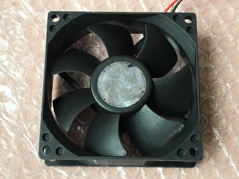 Original AVC 8CM 8025 12V 0.25A C8025R12HB 80 * 80 * 25MM Chassis CPU Mute Power Fan
Original AVC 8CM 8025 12V 0.25A C8025R12HB 80 * 80 * 25MM Chassis CPU Mute Power Fan