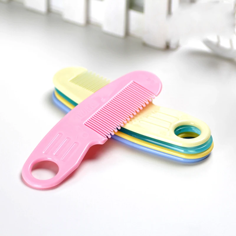 1Pcs Plastic Anti-Static Cartoon Comb Baby Brush Comb Cute Boy Girl Kids Gentle Soft Hair Brush Comb Set Newborn
1Pcs Plastic Anti-Static Cartoon Comb Baby Brush Comb Cute Boy Girl Kids Gentle Soft Hair Brush Comb Set Newborn