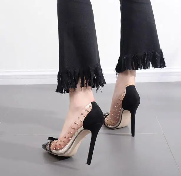 Туфли женские на высоком каблуке пикантные прозрачные с заклепками резиновой