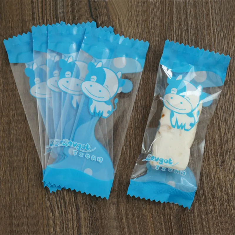 200Pcs/Lot Handmade DIY Nougat Plastic Package Dairy Cattle Pattern Food Decoration Packing Candy Wrapping Bakery Bag
200Pcs/Lot Handmade DIY Nougat Plastic Package Dairy Cattle Pattern Food Decoration Packing Candy Wrapping Bakery Bag