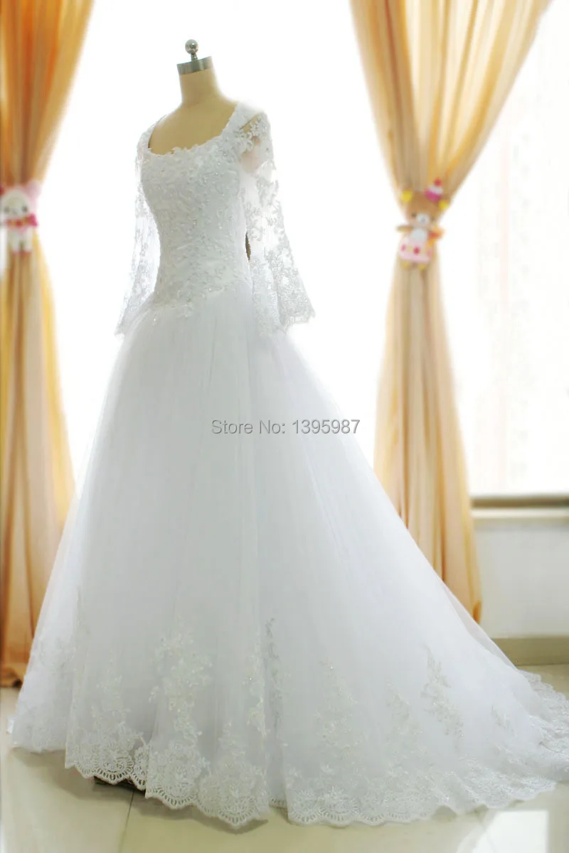 Scoop Sheer Lace Wedding Dresses Sweep-Train A-Line Bride Gowns Zipper Back Elegant 2017 Real Picture Wedding Dress SZJ36
Scoop Sheer Lace Wedding Dresses Sweep-Train A-Line Bride Gowns Zipper Back Elegant 2017 Real Picture Wedding Dress SZJ36