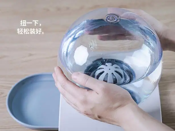 Pet automatic water dispenser automatic water dispenser, water bowl, pet supplies, dog water dispenser, water storage device
Pet automatic water dispenser automatic water dispenser, water bowl, pet supplies, dog water dispenser, water storage device