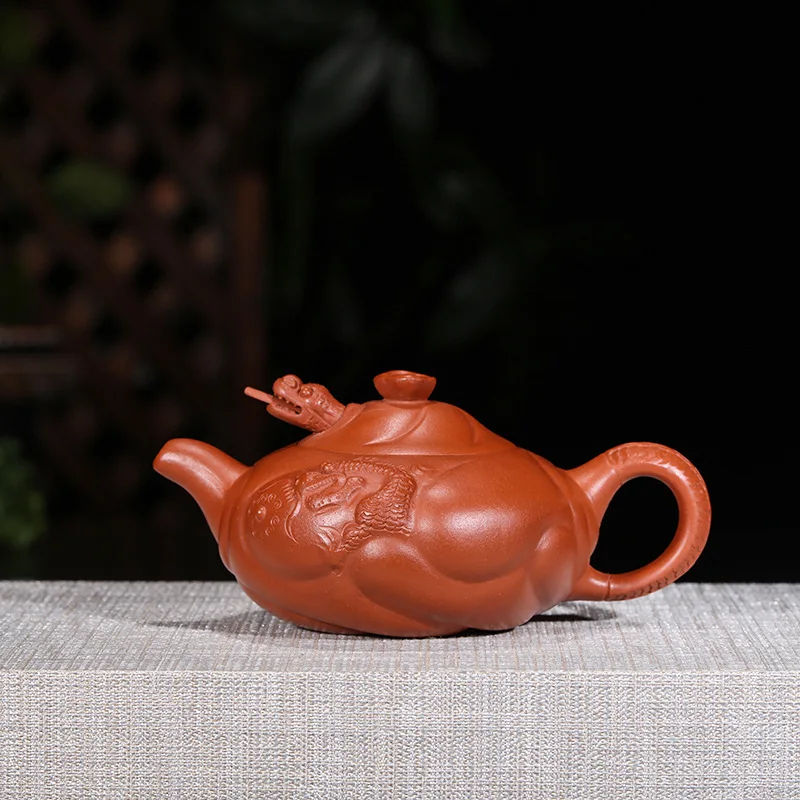 Yixing recommended pure manual famous ore kung fu dragon fish 230 cc pot teapot tea quality goods
Yixing recommended pure manual famous ore kung fu dragon fish 230 cc pot teapot tea quality goods