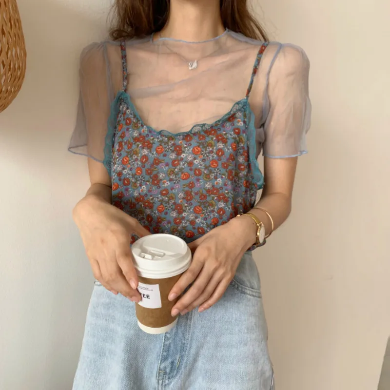 Womens Summer Sexy Floral Lace Tops Transparent Camisole Sleeveless Spaghetti Strap Shirt Blusas Casual Camisas Mujer Haut Femme
Womens Summer Sexy Floral Lace Tops Transparent Camisole Sleeveless Spaghetti Strap Shirt Blusas Casual Camisas Mujer Haut Femme