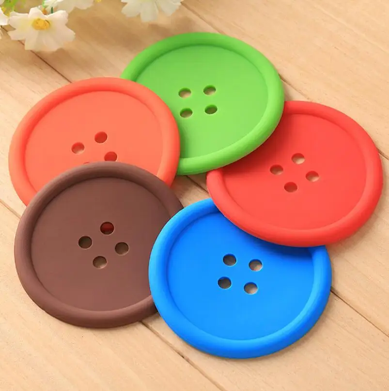 Round Silicone Coasters Button Coasters Cup Mat Home Drink Placemat Tableware Coaster Cups Pads 5 Colors LX4605
Round Silicone Coasters Button Coasters Cup Mat Home Drink Placemat Tableware Coaster Cups Pads 5 Colors LX4605