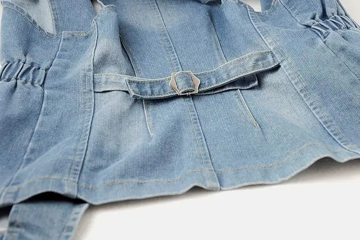 2021 summmer fashion Vintage Denim Vest Women's Sleeveless Jeans tank tops Plus Size 2XL
2021 summmer fashion Vintage Denim Vest Women's Sleeveless Jeans tank tops Plus Size 2XL