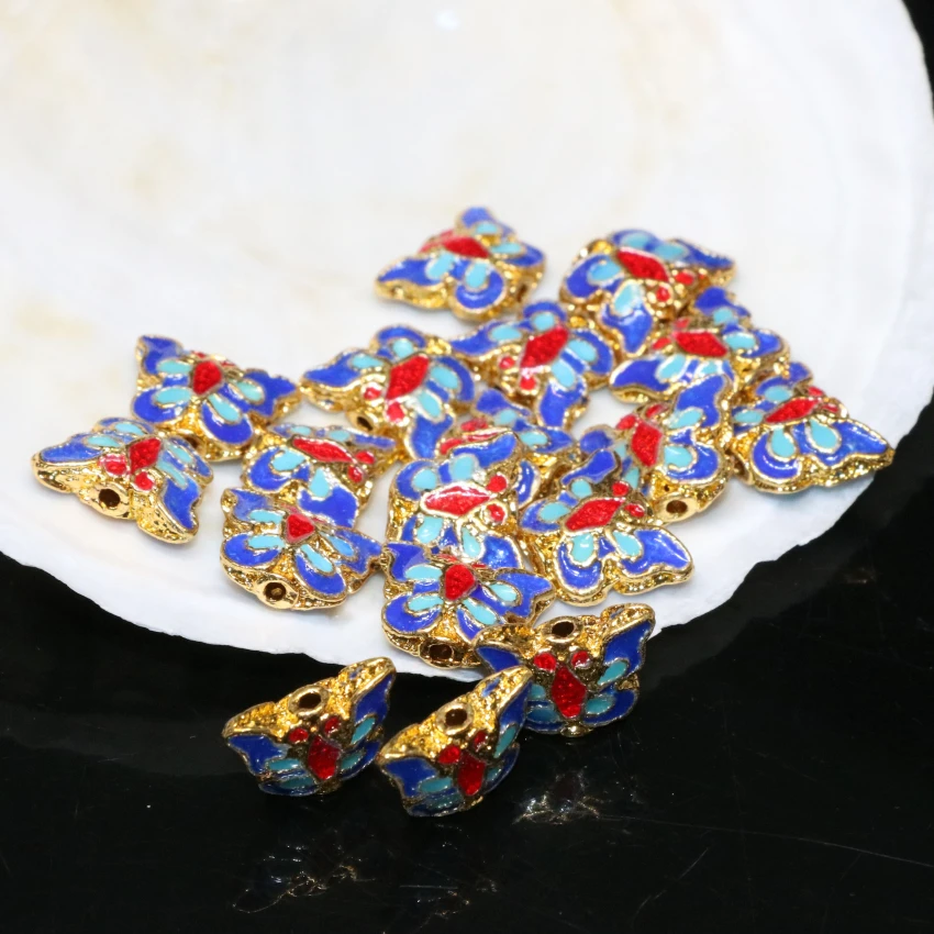 Hot Sale Wholesale Price High Quality Fashion 10pcs Small Butterfly Shape Cloisonne Carved Enamel Jewelry Findings 10*13mm B2454
Hot Sale Wholesale Price High Quality Fashion 10pcs Small Butterfly Shape Cloisonne Carved Enamel Jewelry Findings 10*13mm B2454