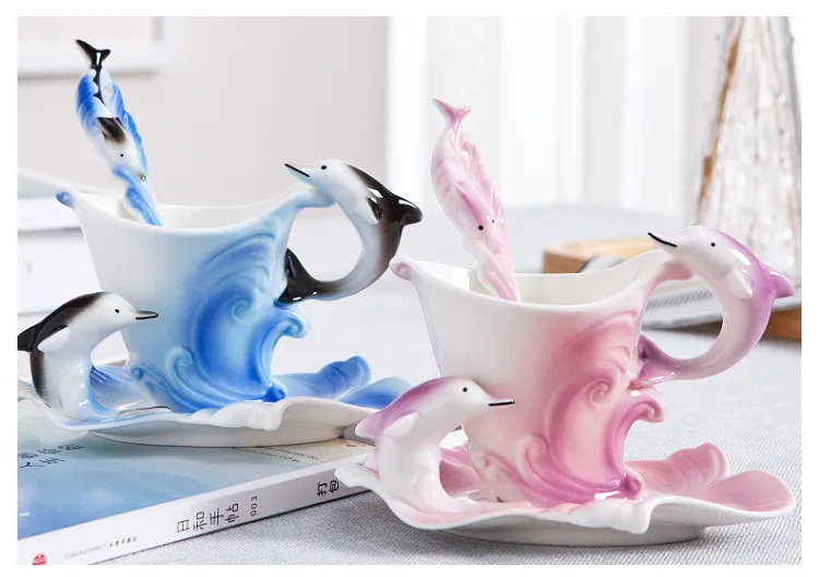 Colored Enamel Coffee Mug Porcelain Suit Creative Dolphins European mugs and cups for Friend present
Colored Enamel Coffee Mug Porcelain Suit Creative Dolphins European mugs and cups for Friend present